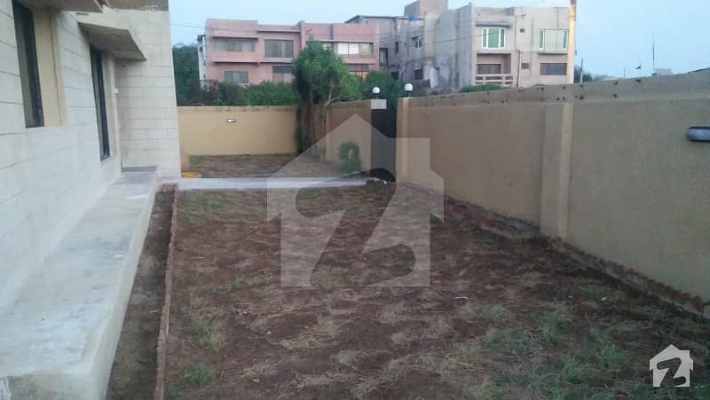 Defence - Sea View Apartment Ground Floor For Rent Big Lush Lawn Line Water