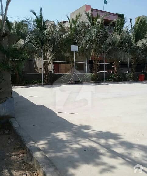 Park Facing 120 Sq. yd House Is For Sale G+1 At Kaneez Fatima (block-2). 