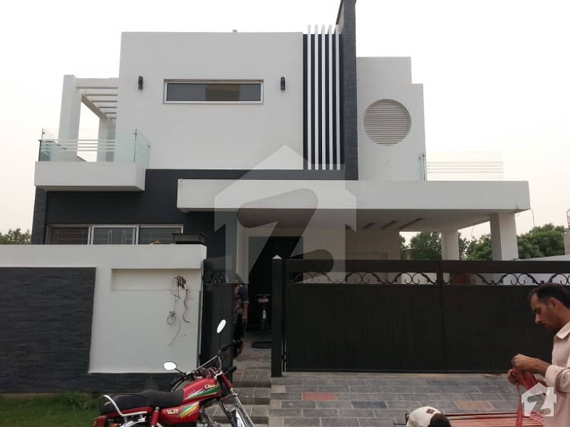 LEADS 10 MARLA BRAND NEW HOUSE FOR RENT IN DHA DEFENCE PHASE 8