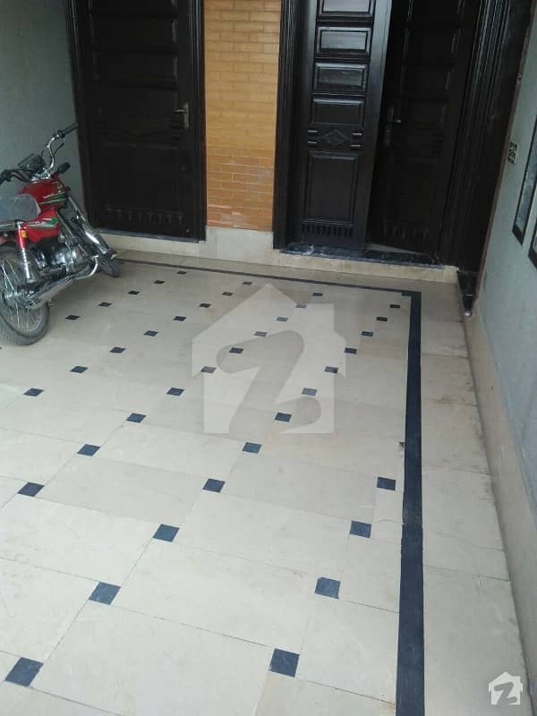 Hot Offer 6 Marla Outclass House Facing Park In Pcsir 2 Sunny Park Near Shaukat Khanum Hospital Gas Not Available