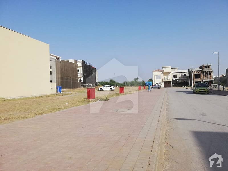 Ali Block Commercial Boulevard Plot For Sale Bahria Town Phase 8 Ali