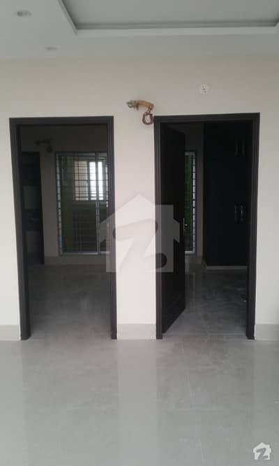 Two Beds Luxury Family Flat Available For Rent Two Beds Luxury Family Flat Available For Rent