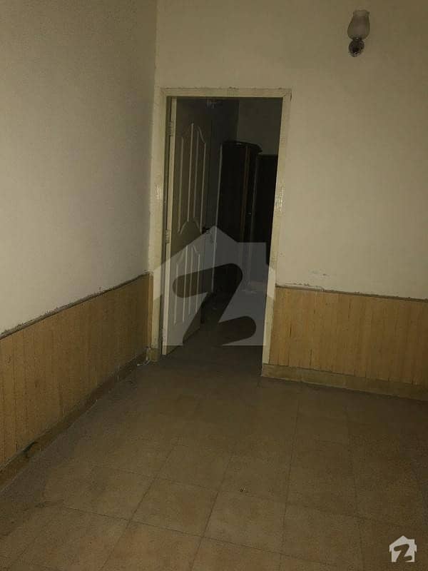 2 Bed Attach Washroom Flat For Rent In Muslim Town For Boys  Office