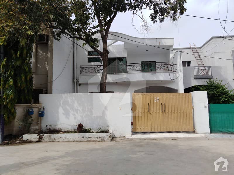 6. 5 Marla Owner Build Used Bungalow In Rehman Villas