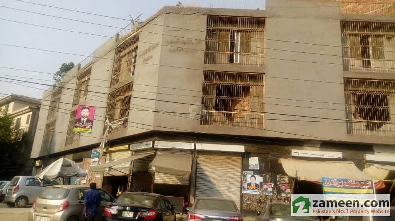 2 Kanal Commercial Plaza For Sale