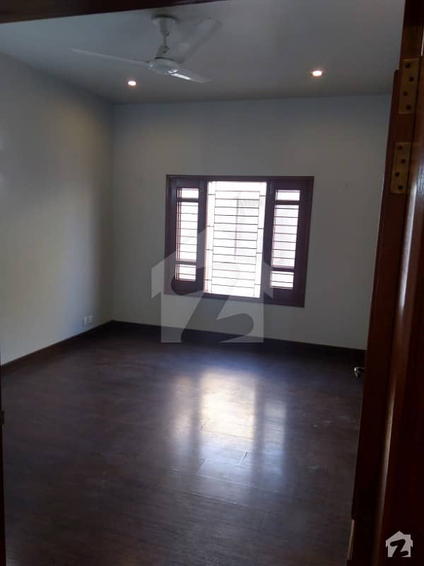 Bungalow For Rent In Phase 5