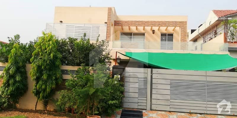 1 Kanal Slightly Used Beautiful Design Semi Furnished Bungalow In Dha Phase 3 Block Z