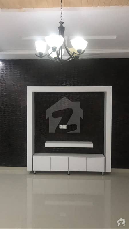 Single Portion Of Brand New 400 Sq Yd House In Street 20 F-11/2 For Rent