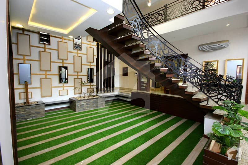 20 Marla Luxury House Muzhar Munir Design  For Sale In State Life Housing Society