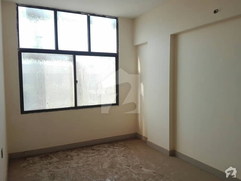1st Floor Flat Available For Sale
