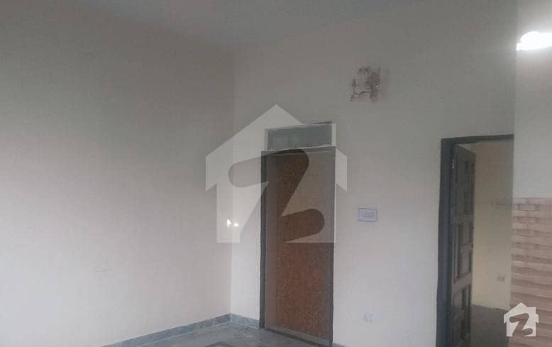 2 room For Rent in Rawal Town