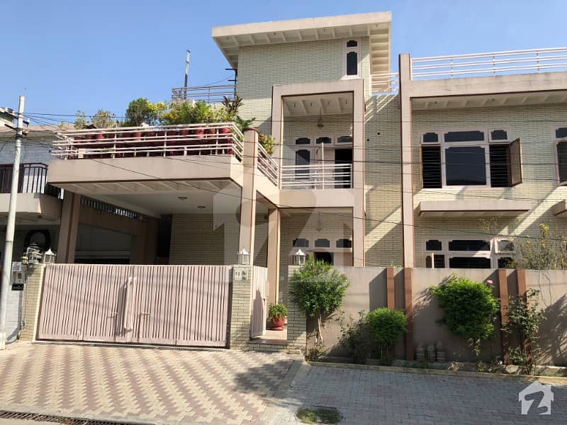 Portion For Rent Officers Colony Ftype Officers Colony, Wah ID12878197