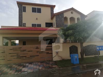 1 Kanal Royal Palace Beautiful Spanish Modern Luxury Bungalow For Sale 1 Kanal Royal Palace Beautiful Spanish Modern Luxury Bungalow For Sale