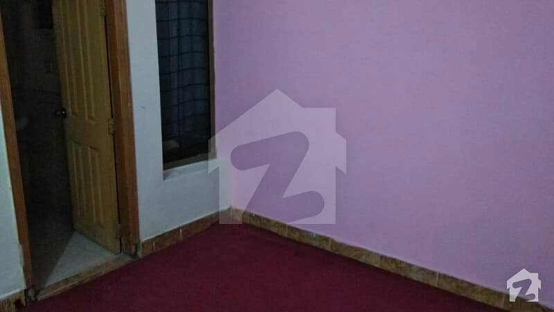 Room Available For Rent In Shah Jamal