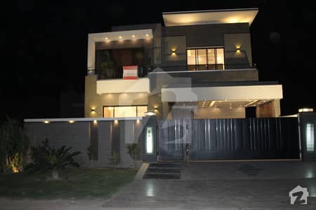 16 Marla Brand New Luxury Bungalow For Sale At Prime Location 16 Marla Brand New Luxury Bungalow For Sale At Prime Location