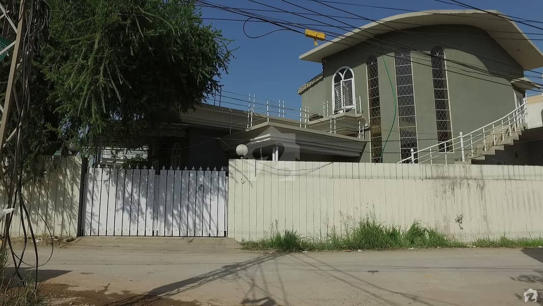 Double Storey House Is Available For Sale In Gulistan Colony