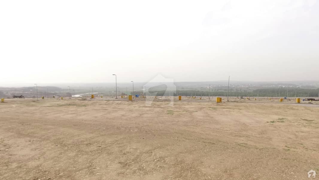 Bahria Town Phase 8 - Rose Garden 5 Marla Plot On Top Location