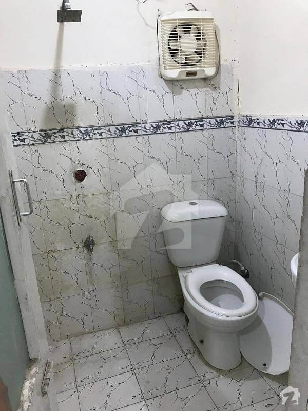 Separate Single Room Attach Washroom For Rent In Muslim Town Muslim