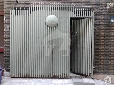 Double Storey House Is Available For Sale Near Shalimar Garden Double Storey House Is Available For Sale Near Shalimar Garden