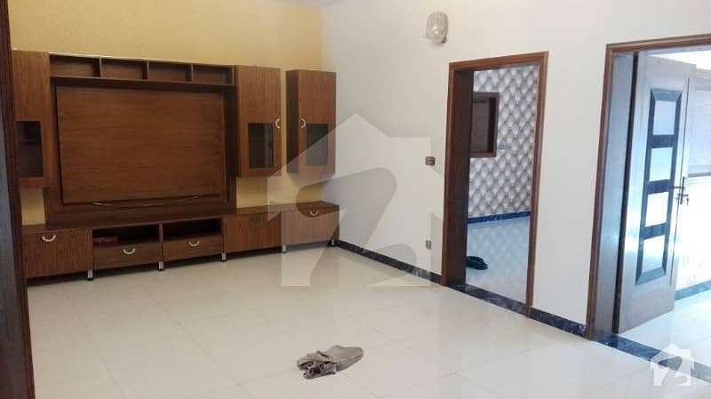 HOT OFFER 15 Marla ALMOST BRAND NEW LOWER Portion in MILITARY ACCOUNT Near WAPDA TOWN PHASE 1