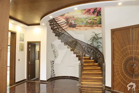 1 Kanal Luxury House Muzhar Munir Design For Sale 1 Kanal Luxury House Muzhar Munir Design For Sale