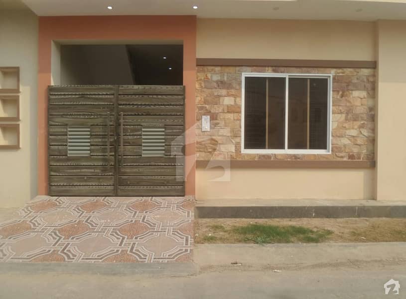 New Build Double Storey House For Sale - Double Gate