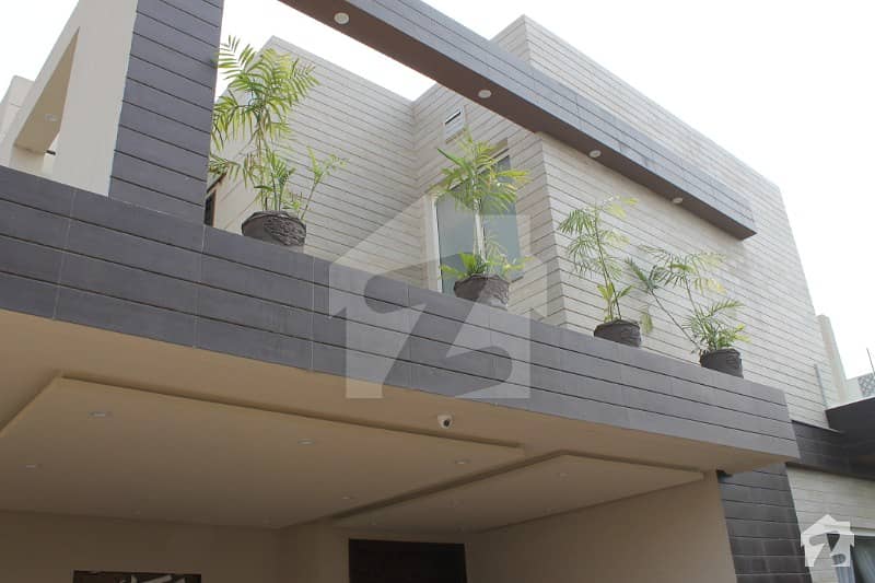 1 Kanal Brand New Modern Dream Bungalow For Sale