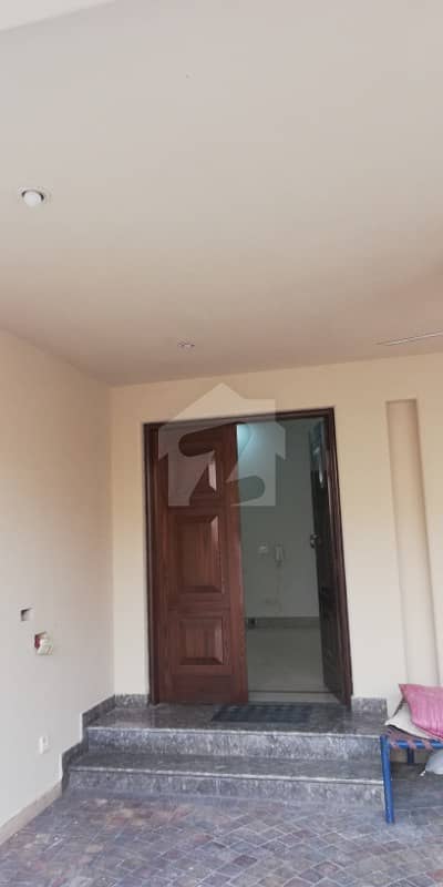 10 Marla House For Rent Available Prime Location Phase 5 Block  D