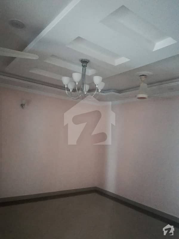 35x70 Upper Portion For Rent With 3 Bedrooms In G-13 Islamabad