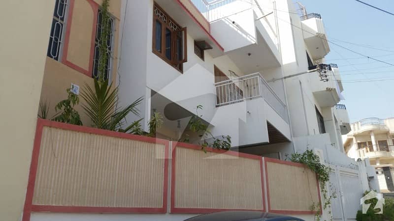 Cc33 Kda Scheme 1  250 Square Yards Town House For Sale