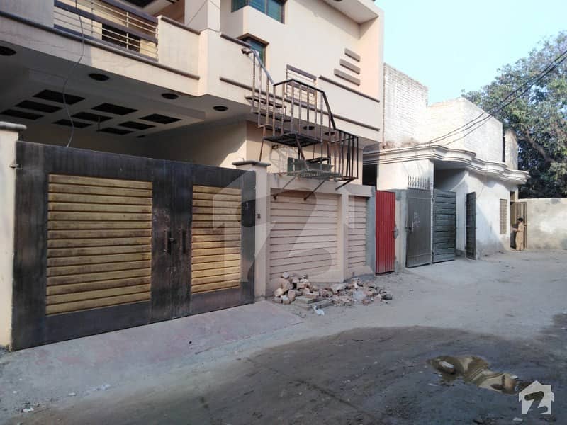 Double Storey House Is Available For Sale Zakariya Town, Multan