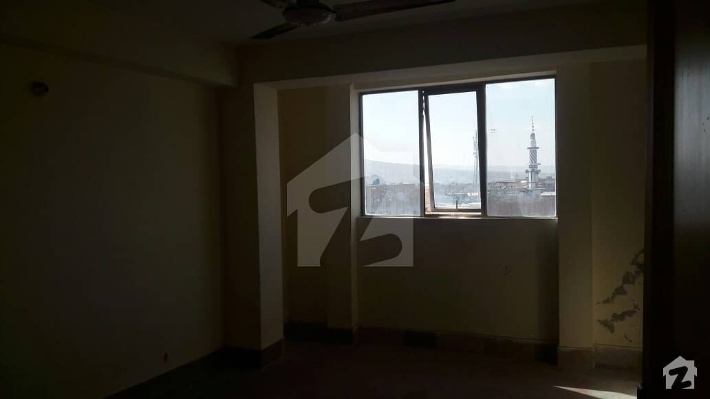 Flat Available For Rent At Gurdat Singh Road