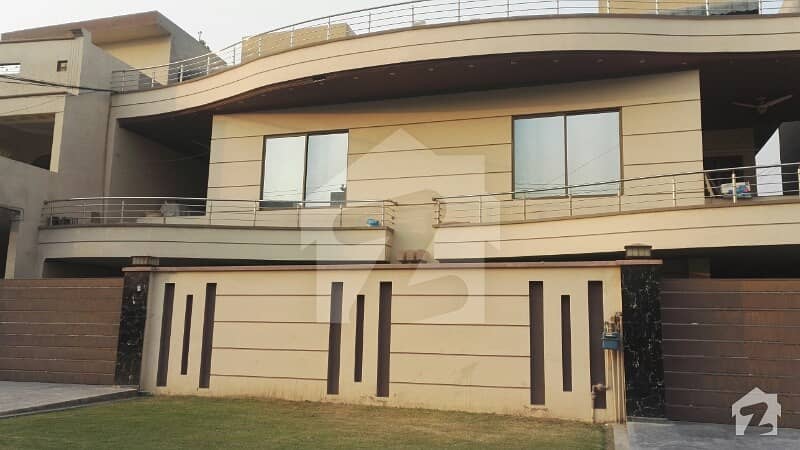 12 Marla 3 Bedroom's  D,d 12 Marla Lower Portion For Rent In Paf Officers Colony Near Askari,9 Lahore Cantt. 