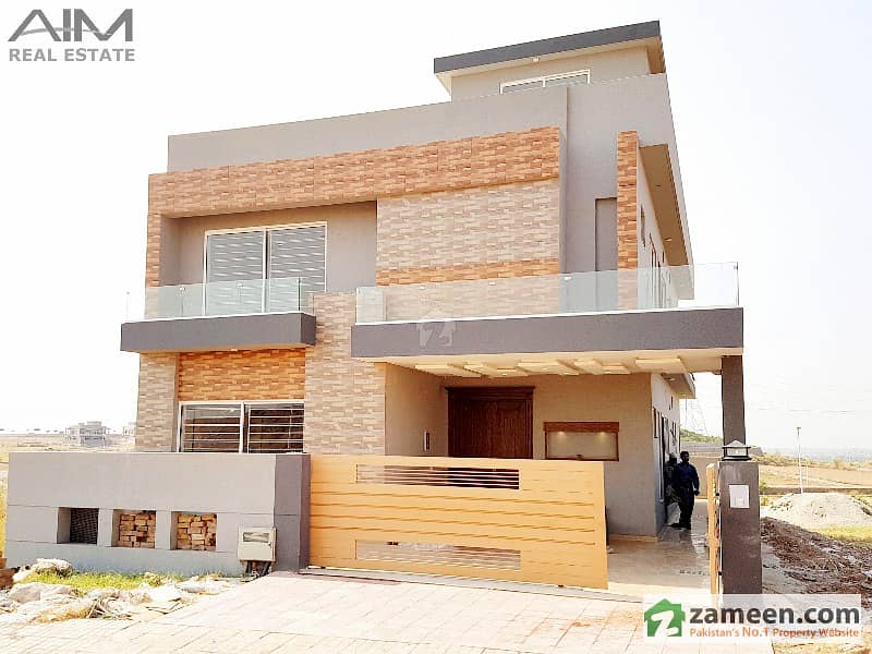 Amazing 10 Marla House For Sale In Bahria Town