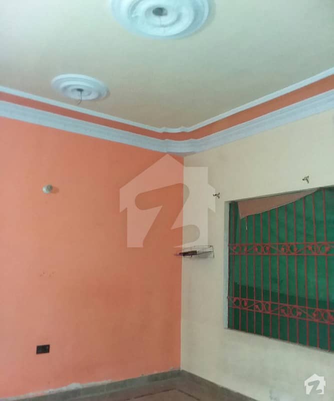 3 Bed D/D 200 Square Yards House For Rent At Kaneez Fatima Society