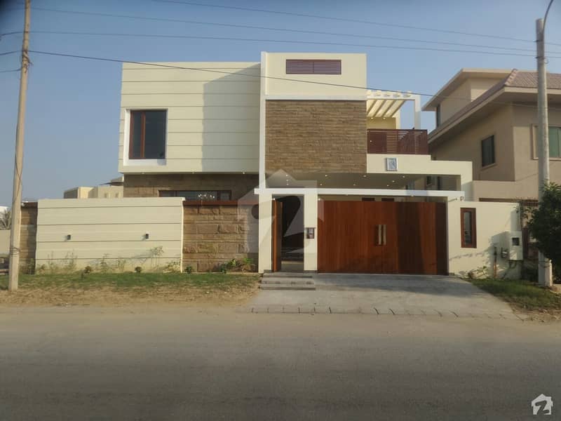 Brand New Bungalow For Rent At DHA Phase 8