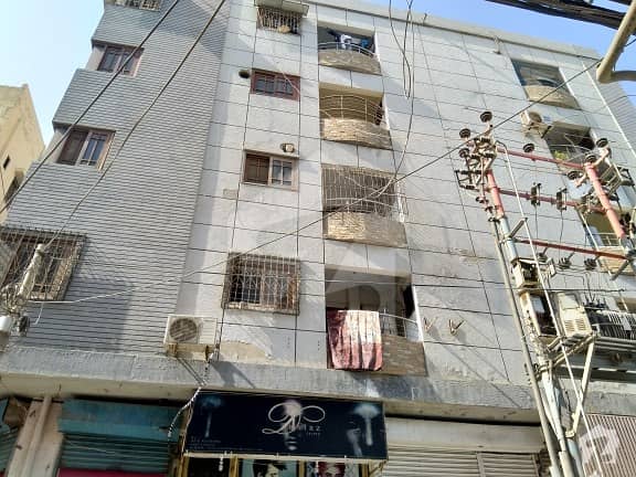 Very Beautiful 3 Bedrooms Apartment For Sale In Nishat Commercial Area