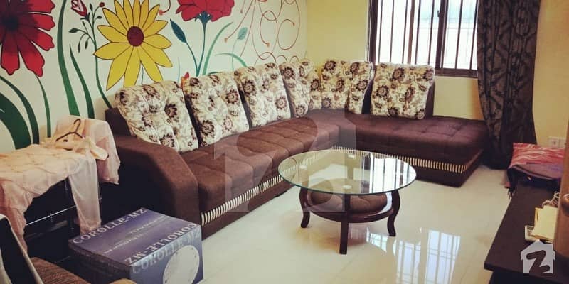 University Road 1st Floor Apartment 1500 Sq . ft Zubeda Residency Gul Nab Society Scheme No 33 University Road 1st Floor Apartment 1500 Sq . ft Zubeda Residency Gul Nab Society Scheme No 33