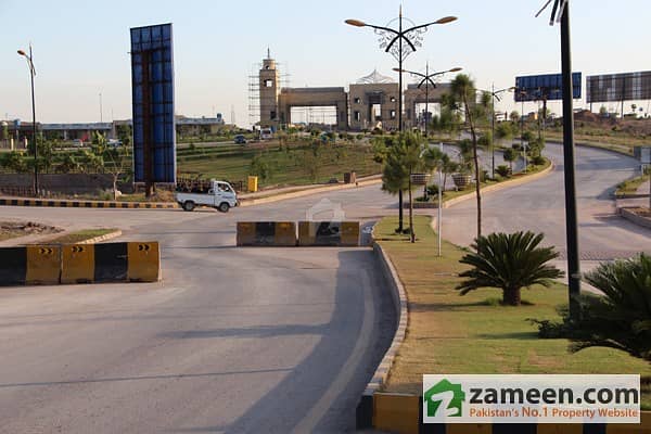 1 Kanal Extreme Top Location Plot For Sale In Sector A