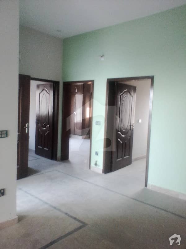 10 Marla Portion Upper Portion For Rent In Nawab Town Near Johar Town