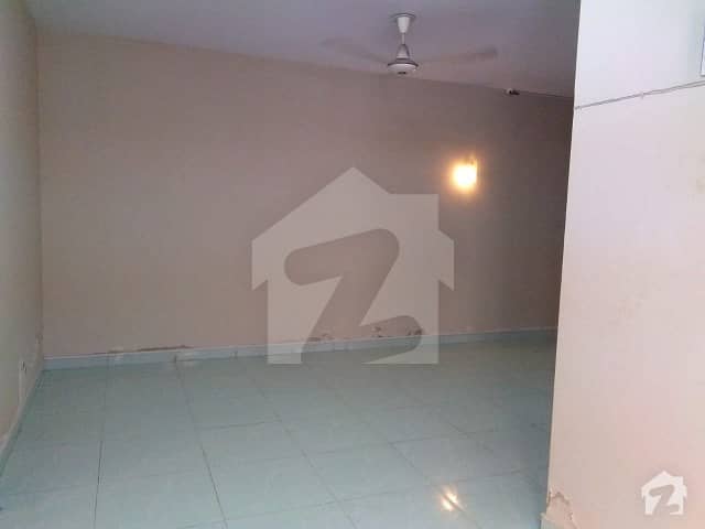 Clifton Block 2 Ground Floor Seprit Gate 3 Bed Drawing Dining Fro Rent