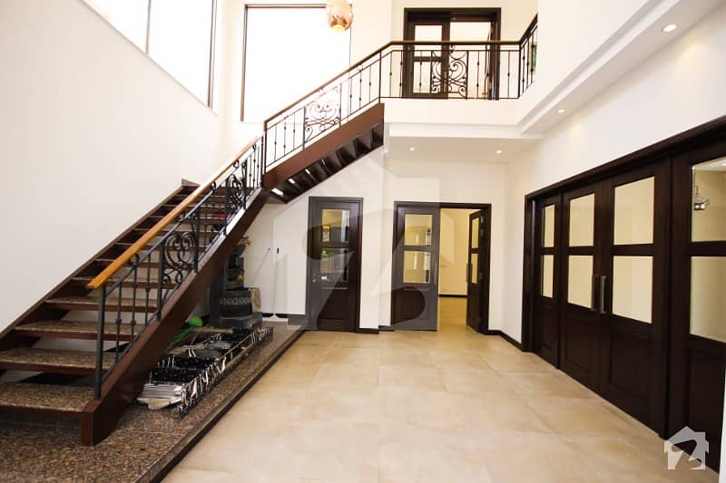 1 Kanal Hot Location Royal Palace Villa For Sale In B Block State Life Housing Society Lahore