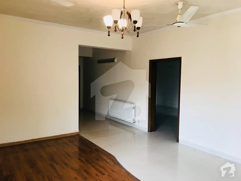 Best Price 4BR Flat For Sale In in Karakoram Enclave II