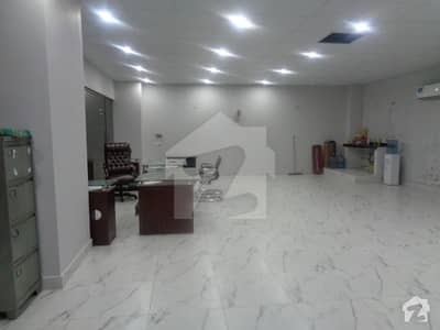 1100 Sf Office Available For Software House At Kohinoor One Plaza