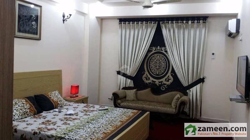 Out Class Studio Fully Furnished Apartment In Bahria Town