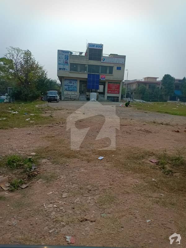 G-11/1 Commercail Plot For Sale 40x40 Class 111 Shopping Center Excellent Location