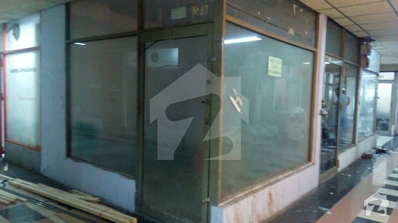 84 Sq. ft Shop For Sale In Frere Town Teen Talwar