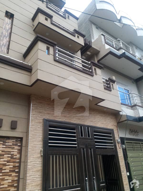 Mian Farooq Estate Offer 4 Marla Double Storey House For Sale