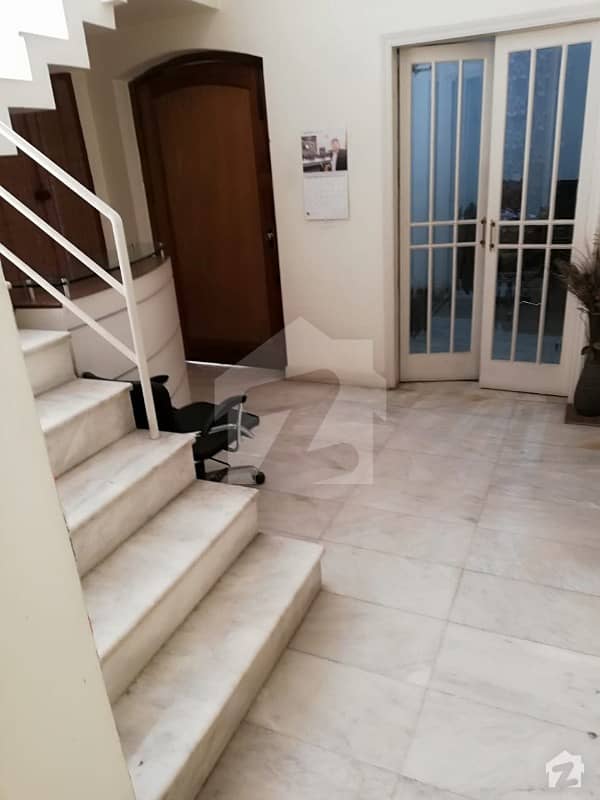 Independent 12 Marla Town House Near Qazaffi Stadium Already In Official Use