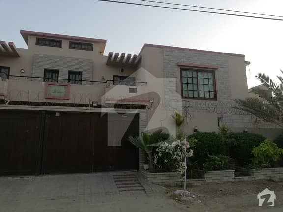 300 Sq Yd Duplex Pair Bungalow Slightly Used Available For Sale In Dha Phase 7